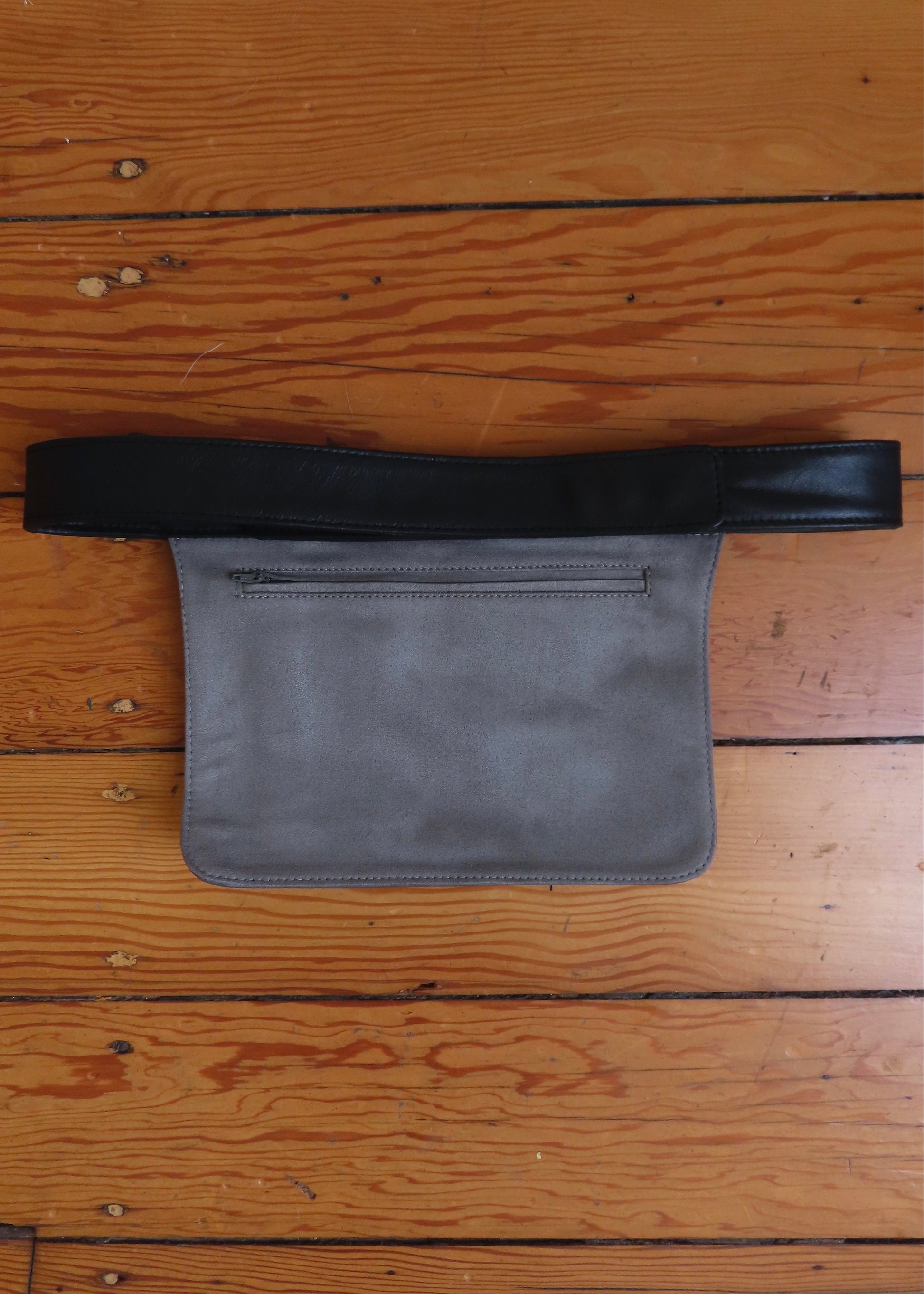 Muted Belt Bag - Slate